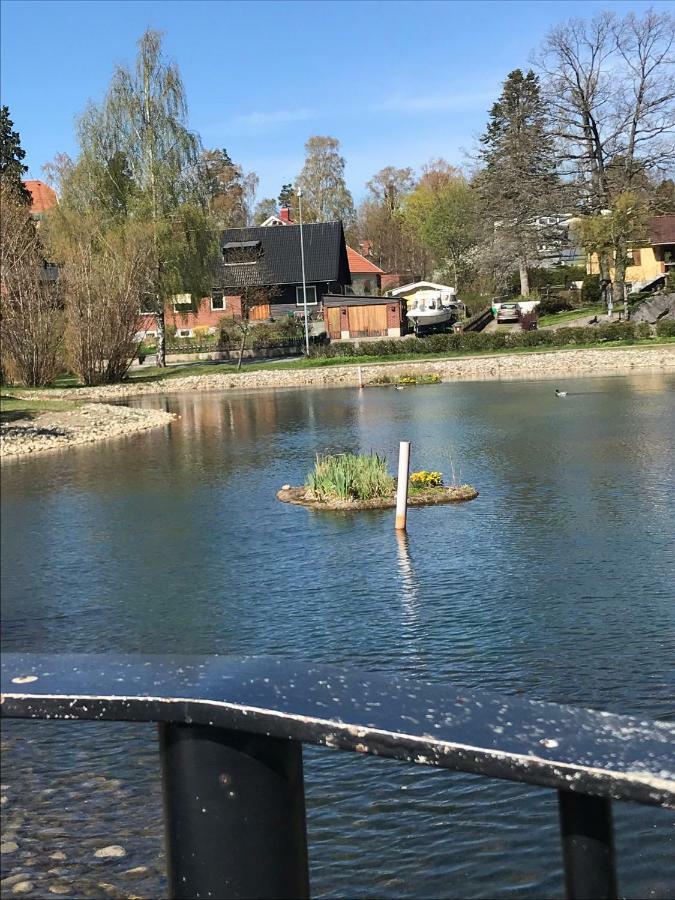 Lagenhet I Villa Pa Fornudden Tyreso Esterno foto