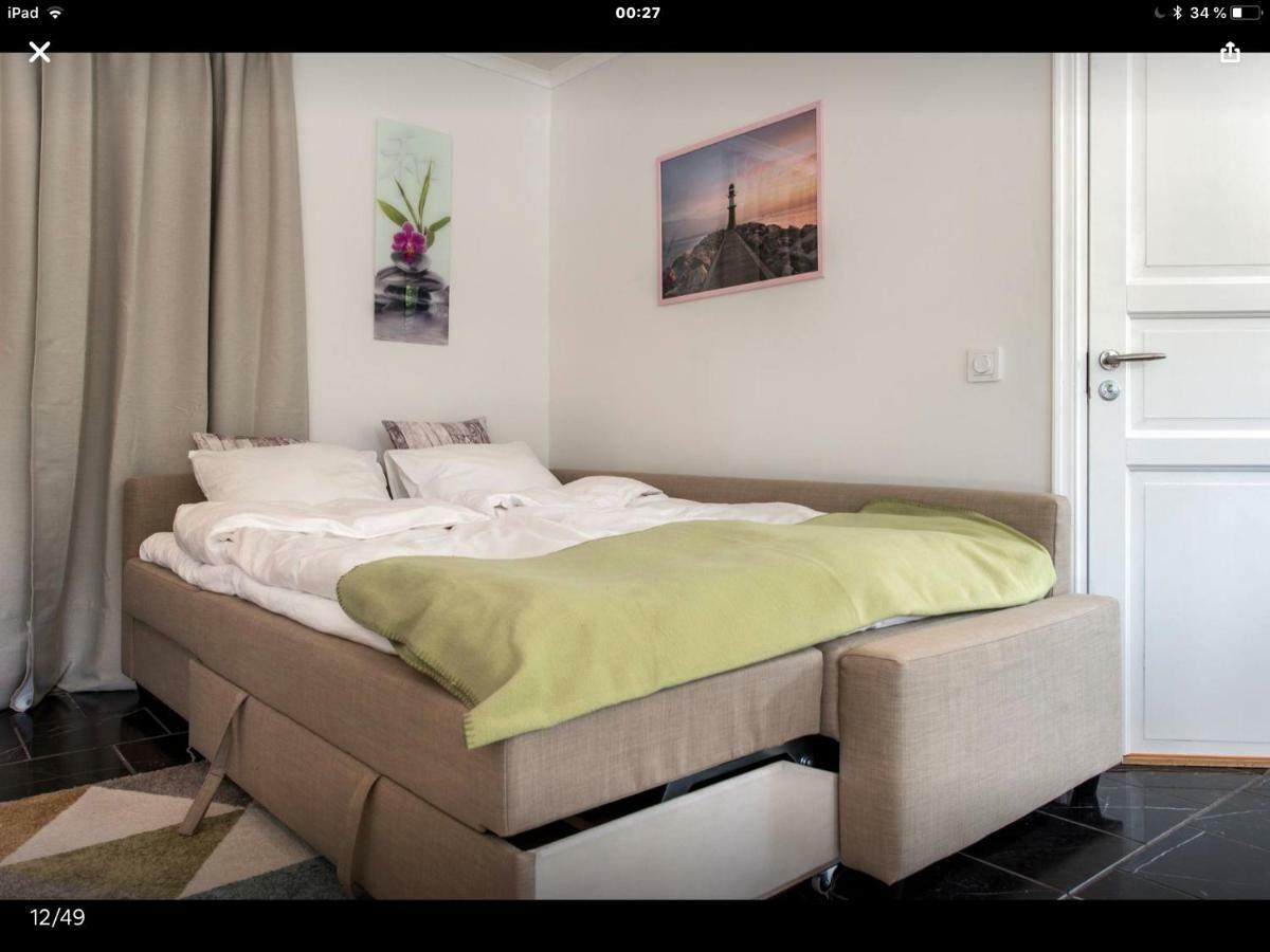 Lagenhet I Villa Pa Fornudden Tyreso Esterno foto
