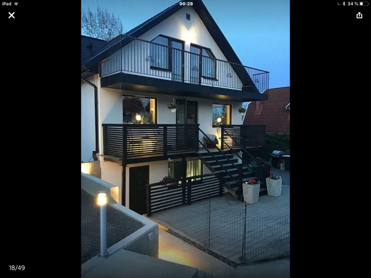 Lagenhet I Villa Pa Fornudden Tyreso Esterno foto